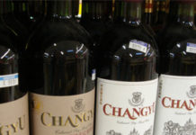 Entre Chinois et Européens, les vins tournent au vinaigre