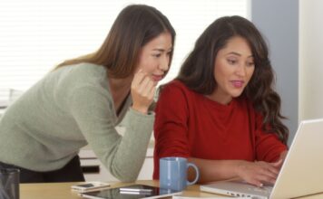 Linkeo : E-réputation, pourquoi confier votre image en ligne à un community manager ?