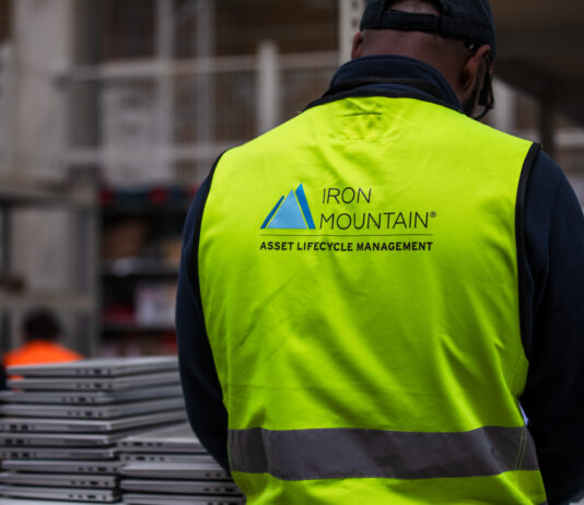 Iron Mountain : Sécurité, Conformité, Durabilité. Maîtrisez le cycle de vie de vos actifs IT