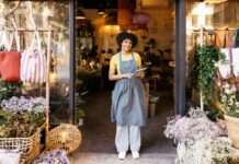 Younited enrichit son offre marchands avec le paiement fractionné en 3x/4x et un programme de cashback