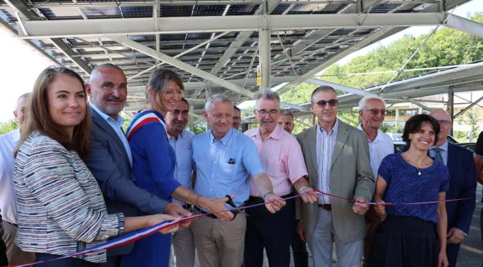 Solarhona : Inauguration des ombrières photovoltaïques du parking de la télécabine du Fierney à Crozet (Ain)